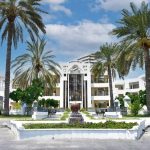 هتل آپارتمان پارسیان کیش