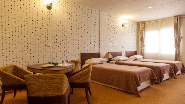 هتل آرامش کیش اتاق سه تخته 1