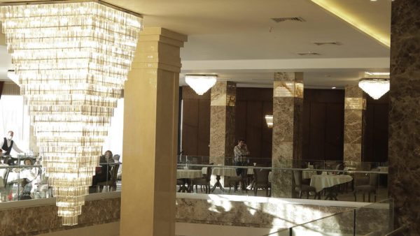 هتل آرامیس پلاس کیش رستوران 2