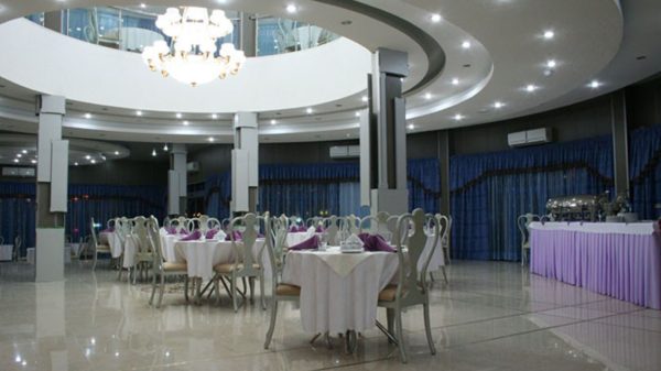 رستوران هتل آرامیس