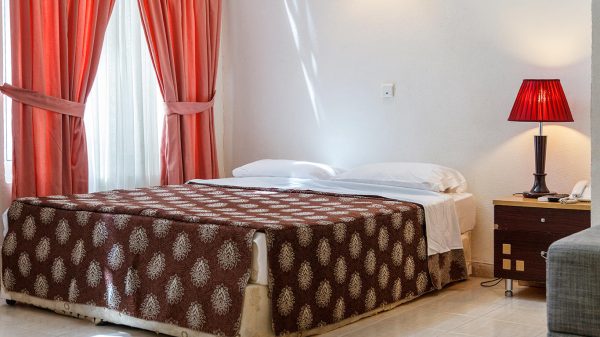 هتل آفتاب شرق کیش اتاق دو تخته دابل 1