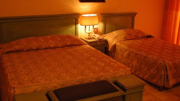 اتاق سه تخته هتل داریوش