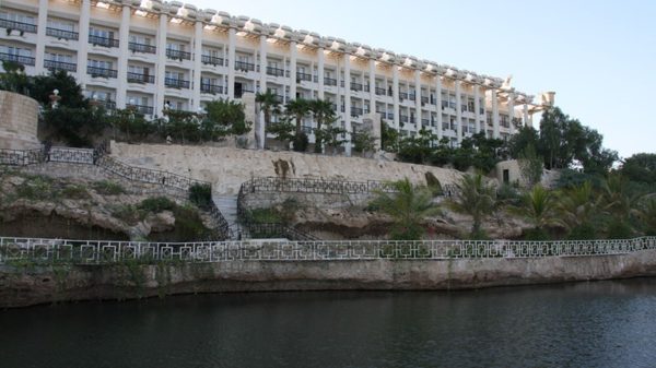 نمای بیرونی هتل داریوش