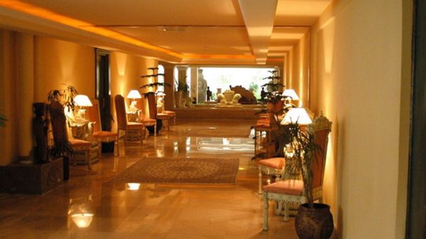 فضای داخلی هتل داریوش