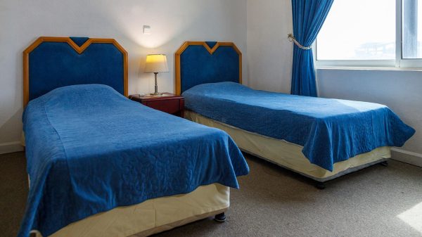 هتل سان رایز کیش اتاق دو تخته تویین 2