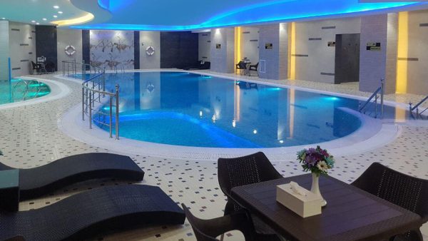 هتل شایان کیش استخر 1