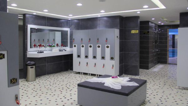 هتل شایان کیش استخر 2