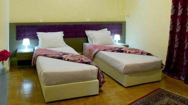 هتل فانوس کیش اتاق دو تخته تویین