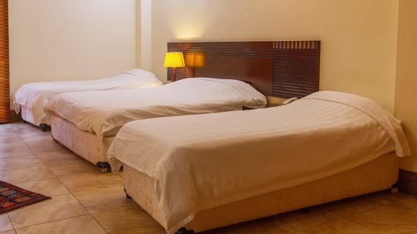 هتل فلامینگو کیش اتاق سه تخته 1