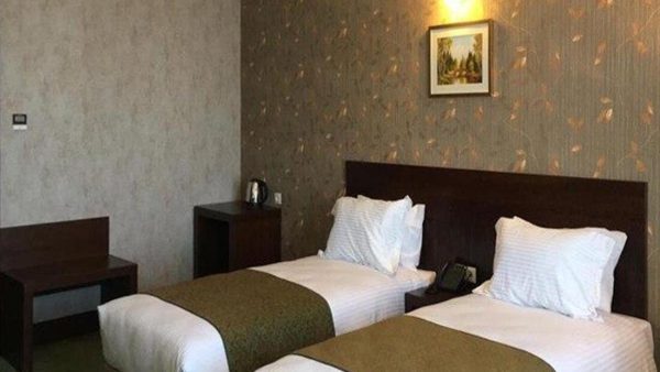 هتل لیلیوم کیش اتاق دو تخته تویین 2