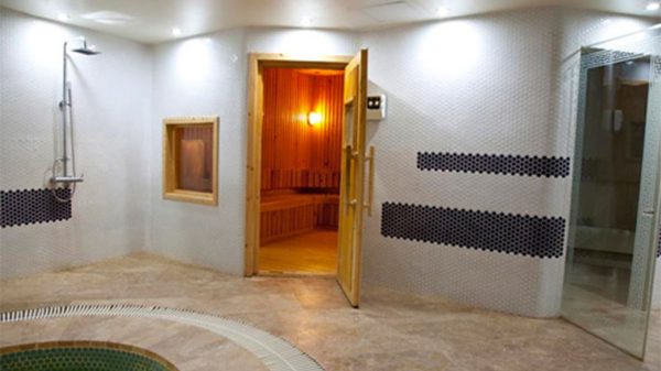 هتل مارینا پارک کیش سونا و جکوزی