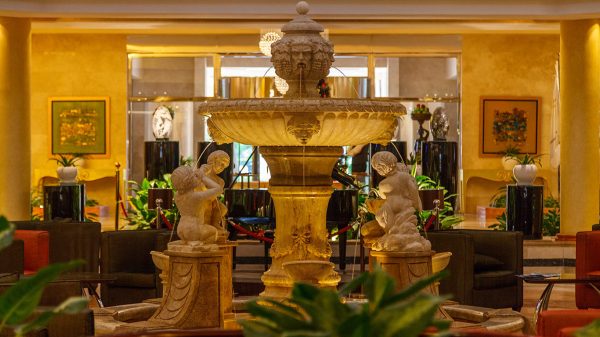 هتل مارینا پارک کیش لابی 3