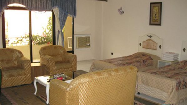 هتل پارسیان کیش اتاق دو تخته تویین