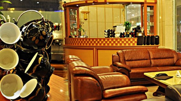 کافی شاپ هتل پارمیس