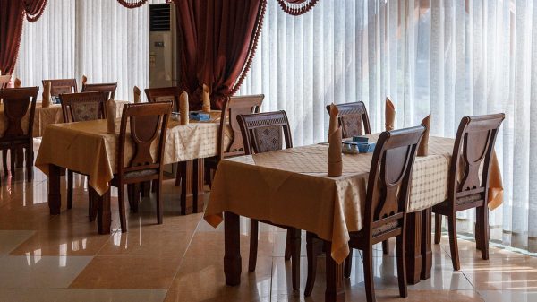 هتل پارمیس کیش رستوران 2