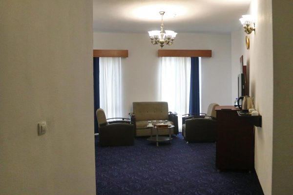 هتل گامبرون کیش اتاق دو تخته تویین