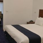 هتل گامبرون کیش اتاق سه تخته