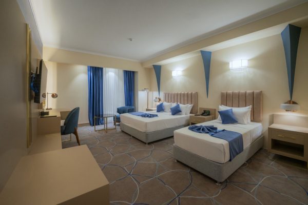 هتل آسمان کیش فضای داخلی اتاق‌ها