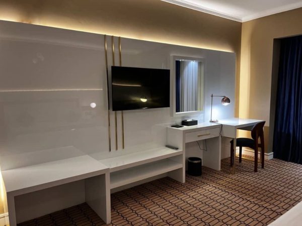 هتل آسمان کیش فضای داخلی اتاق‌ها