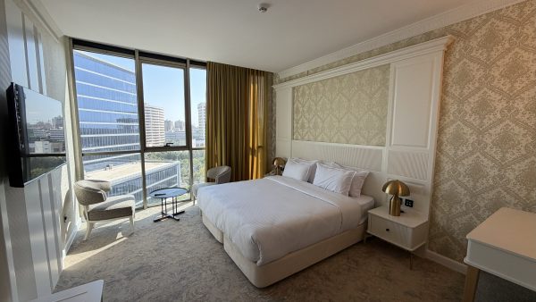 بوتیک هتل ترمه کیش فضای داخلی اتاق‌ها