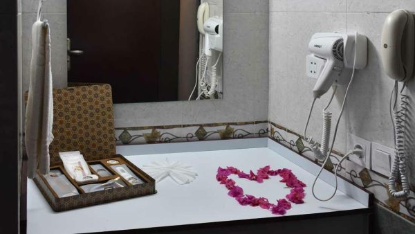 هتل کابانا گاردن ارم کیش سرویس بهداشتی 1